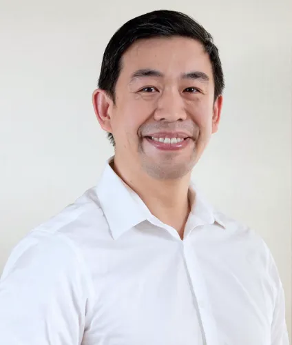 Dr Eric Tran